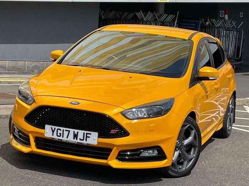 Ford Focus view 6