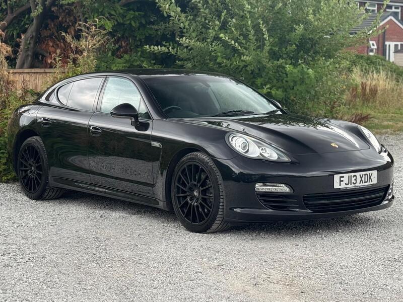 Porsche Panamera view 3