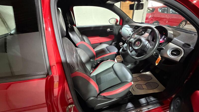 2014 Fiat 500 — photo 17
