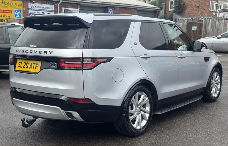Land Rover Discovery view 5