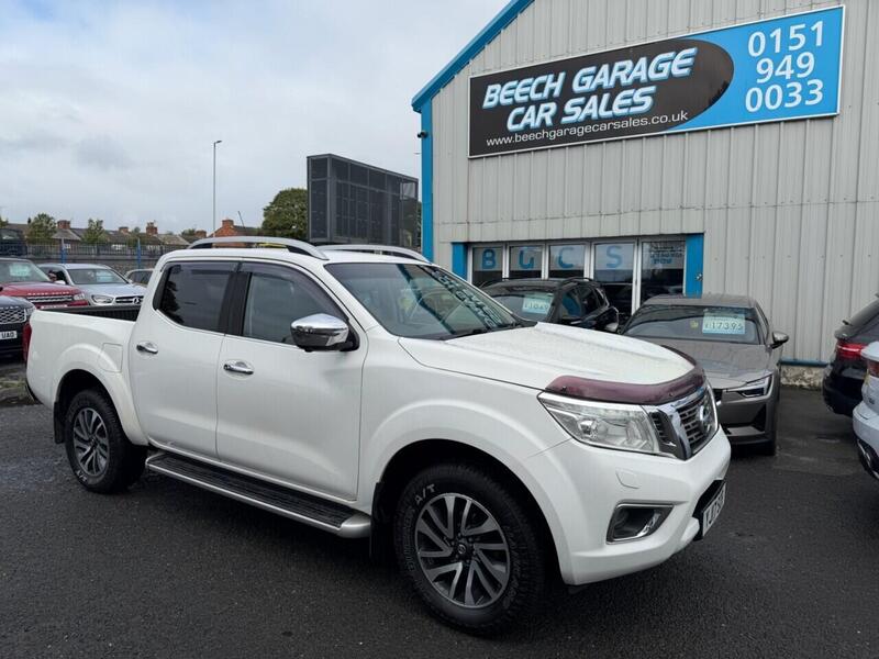 Nissan Navara — photo 1