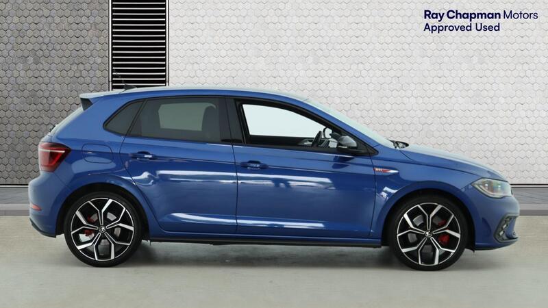 Volkswagen Polo view 3