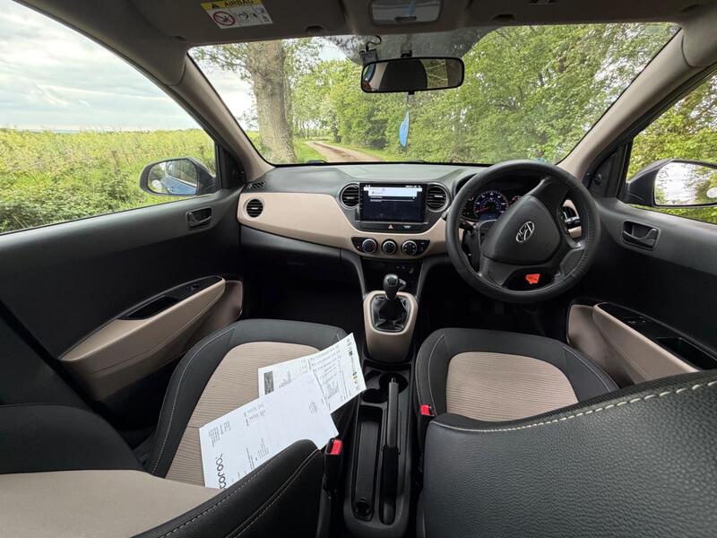 2015 Hyundai i10 — photo 10