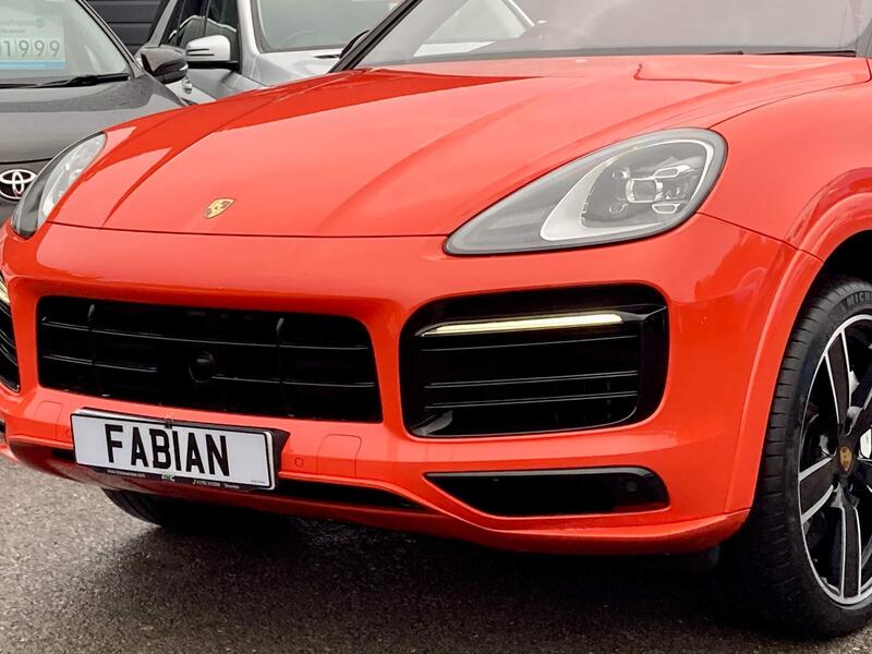 Porsche Cayenne view 7