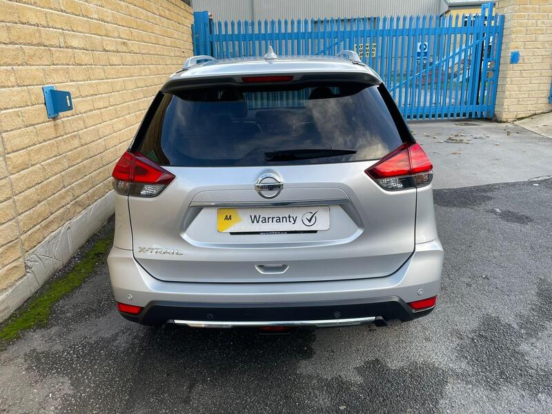 Nissan X Trail view 6