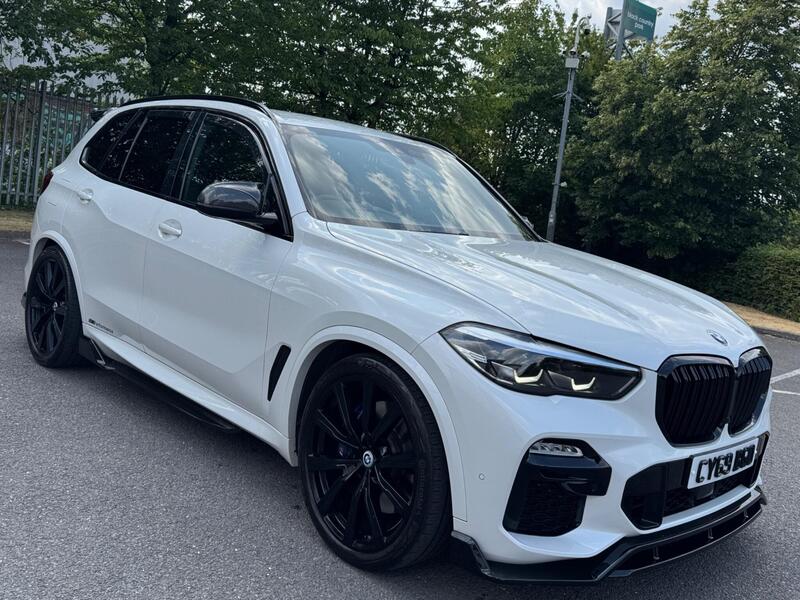 BMW X5 view 3