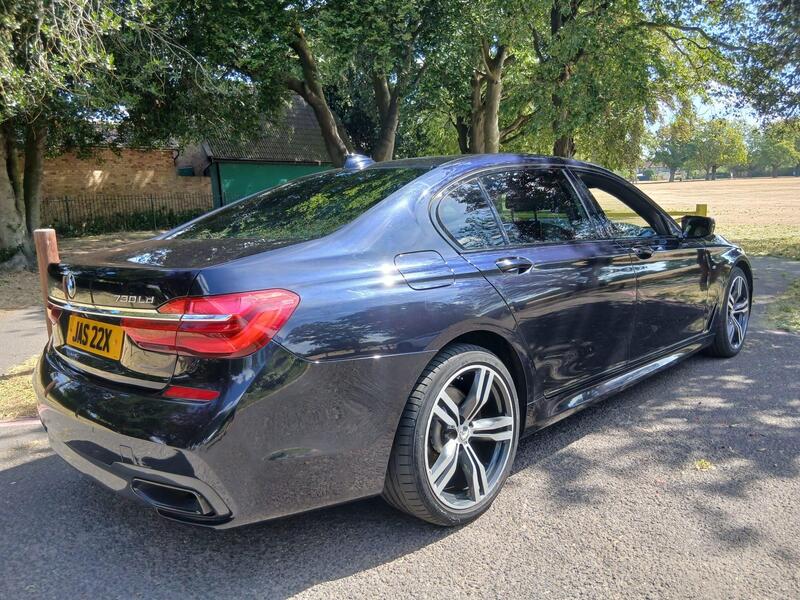 BMW 7 Series view 3
