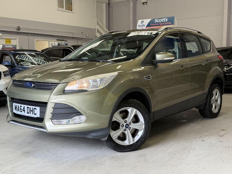 Ford Kuga view 3