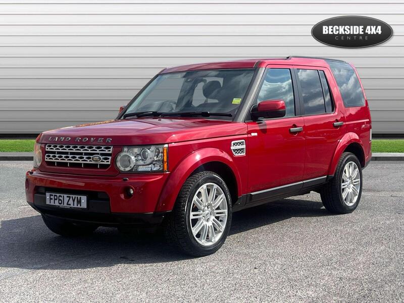 Land Rover Discovery view 4