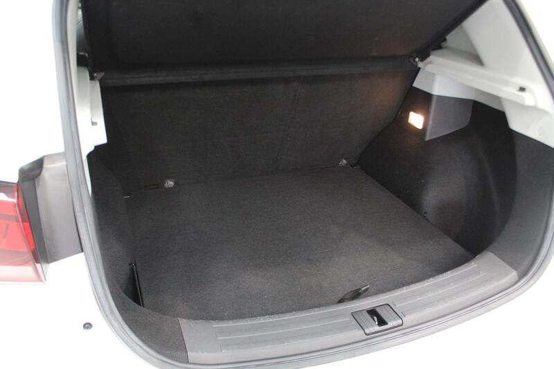 2022 MG MG ZS in White — image 45 of 70