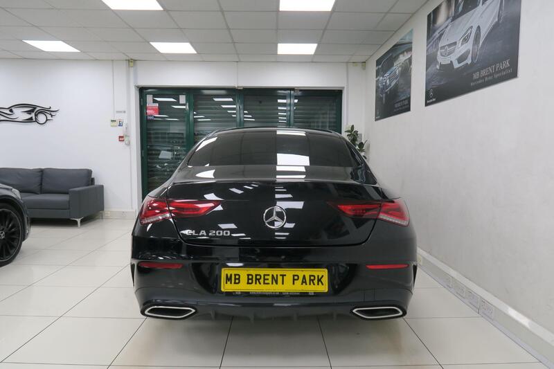 Mercedes-Benz Mercedes-Benz CLA view 5