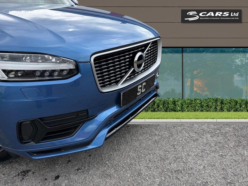 Volvo XC90 view 6