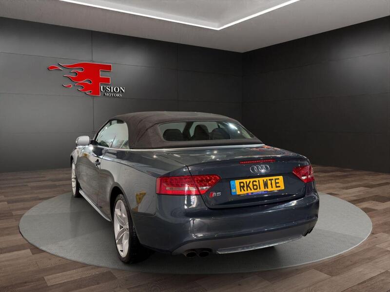 Audi Cabriolet view 5