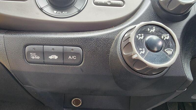 2010 Honda Jazz — photo 34