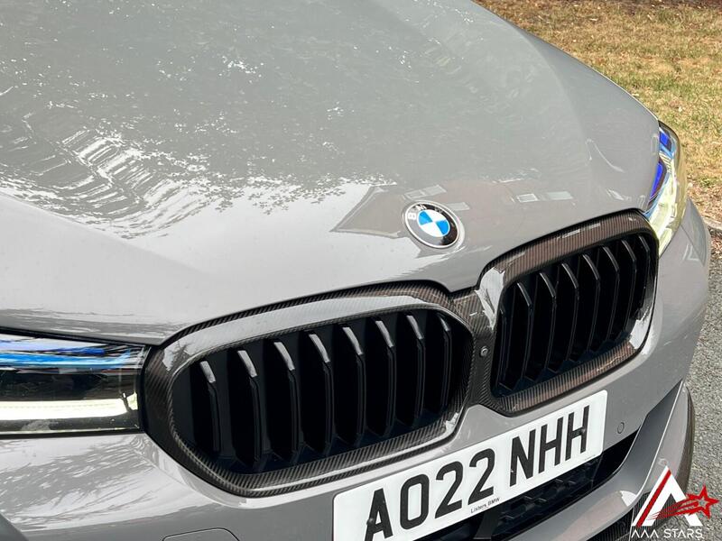 BMW 5 Series view 6