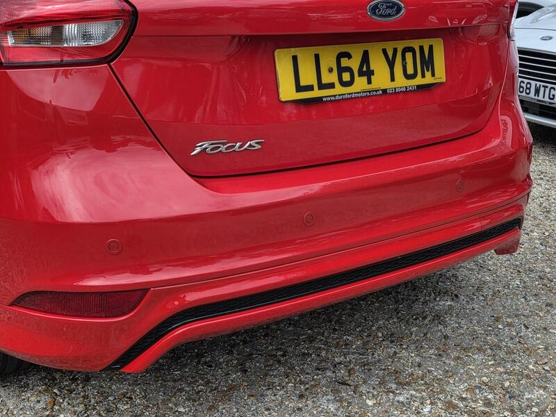 Ford Focus view 7
