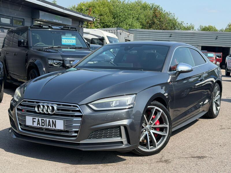 Audi S5 view 2