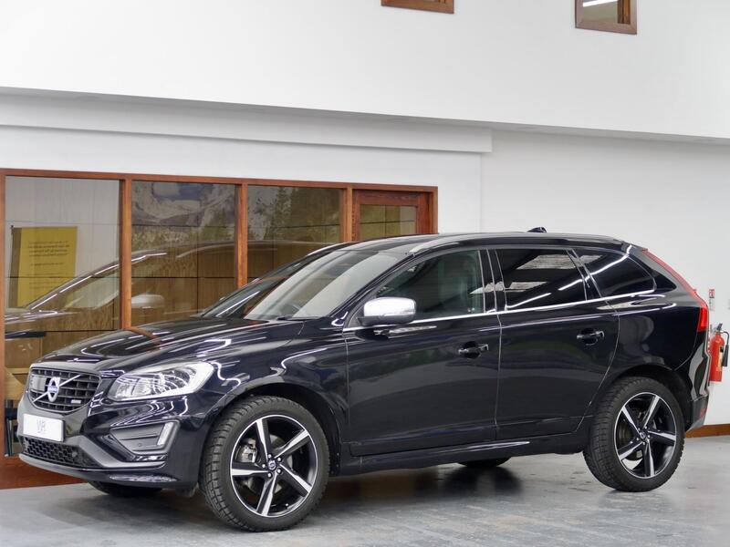 Volvo XC60 view 3