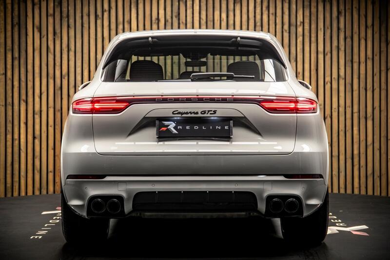 Porsche Cayenne view 6