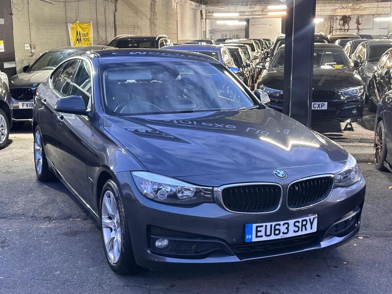 BMW 3 Series view 5