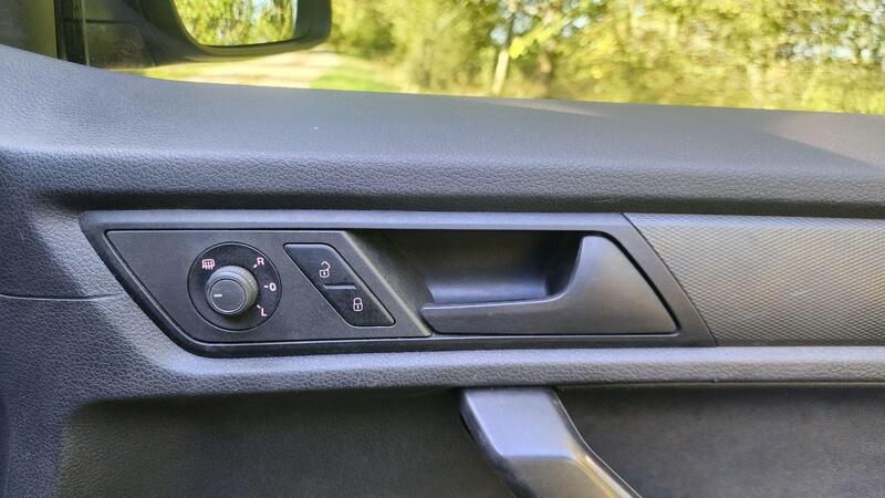 2016 Volkswagen Caddy Maxi — photo 48