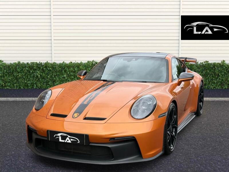 Porsche 911 view 2