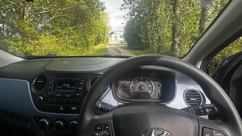 2015 Hyundai i10 — photo 9