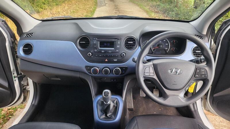 2014 Hyundai i10 — photo 21