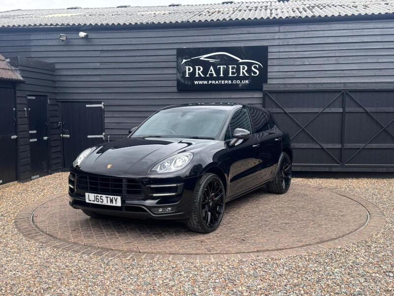 Porsche Macan view 2