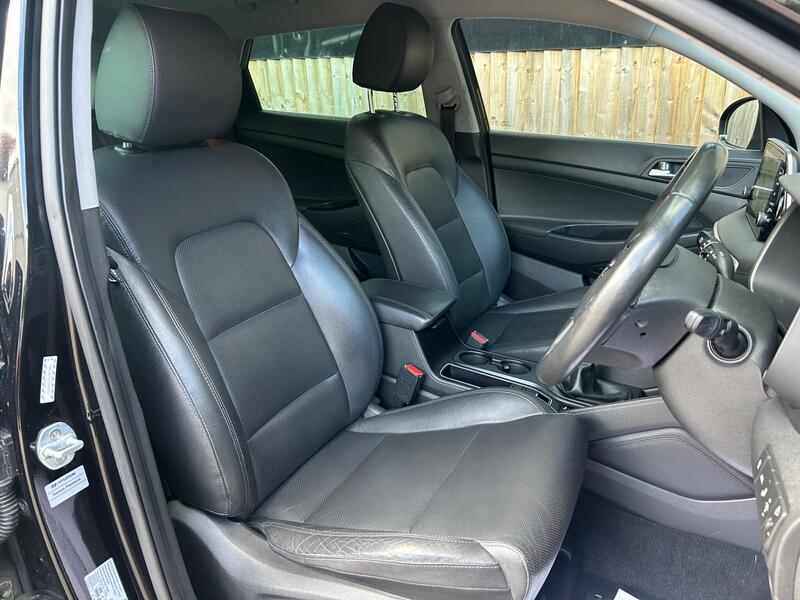 Hyundai Tucson view 3