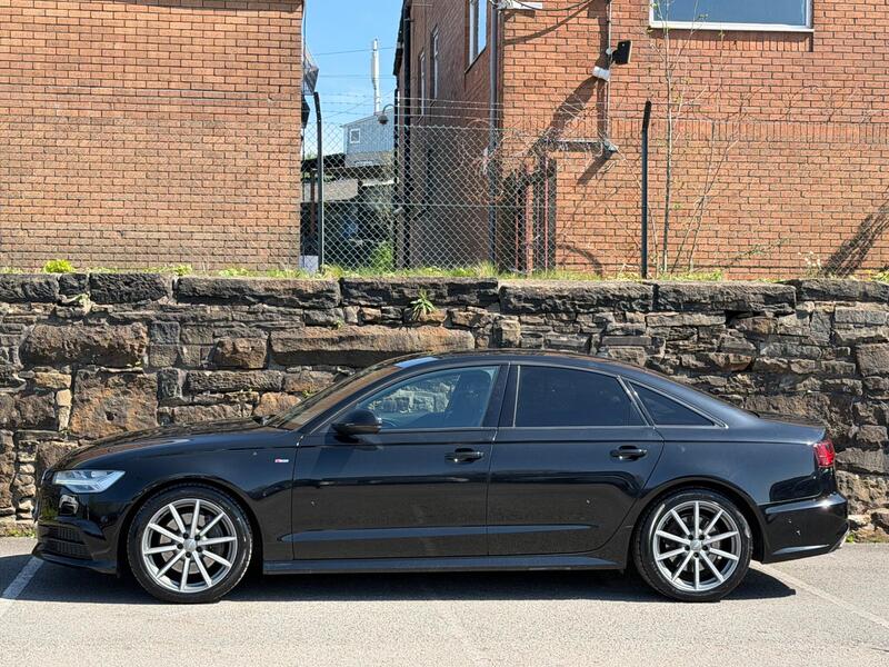 Audi A6 Saloon view 4