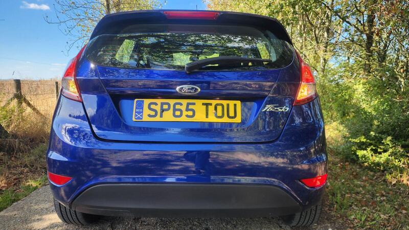 2015 Ford Fiesta — photo 10