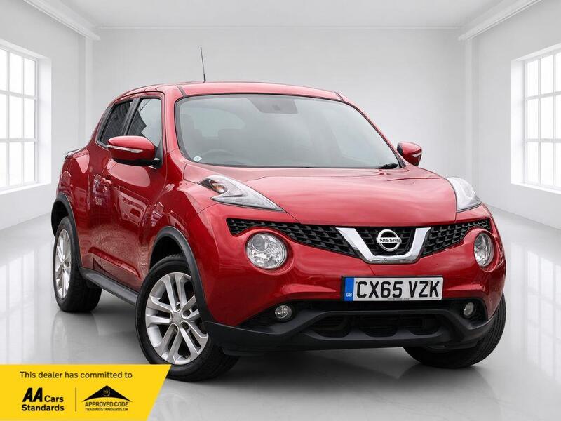 2015 Nissan Juke in Red for sale