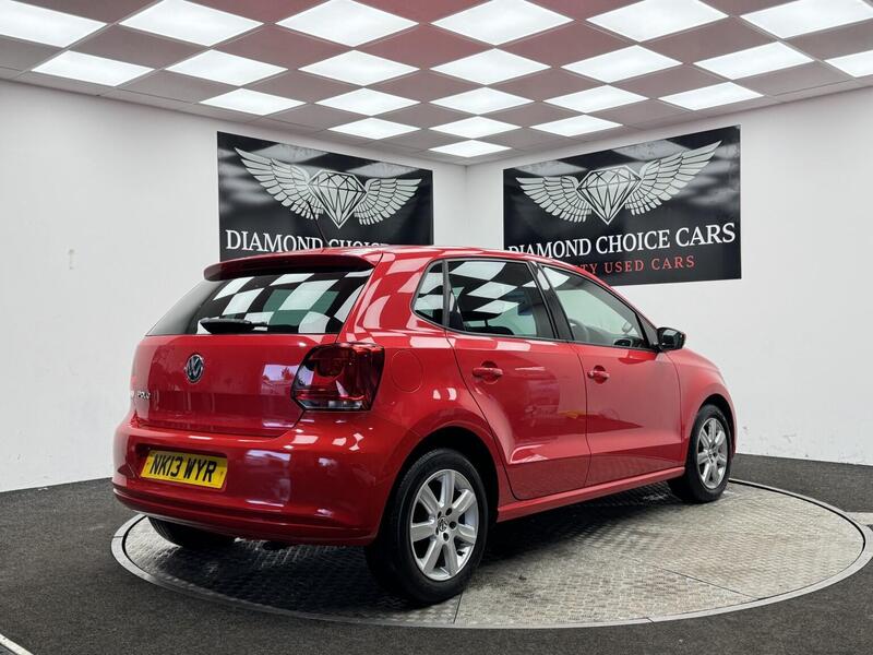 Volkswagen Polo view 6