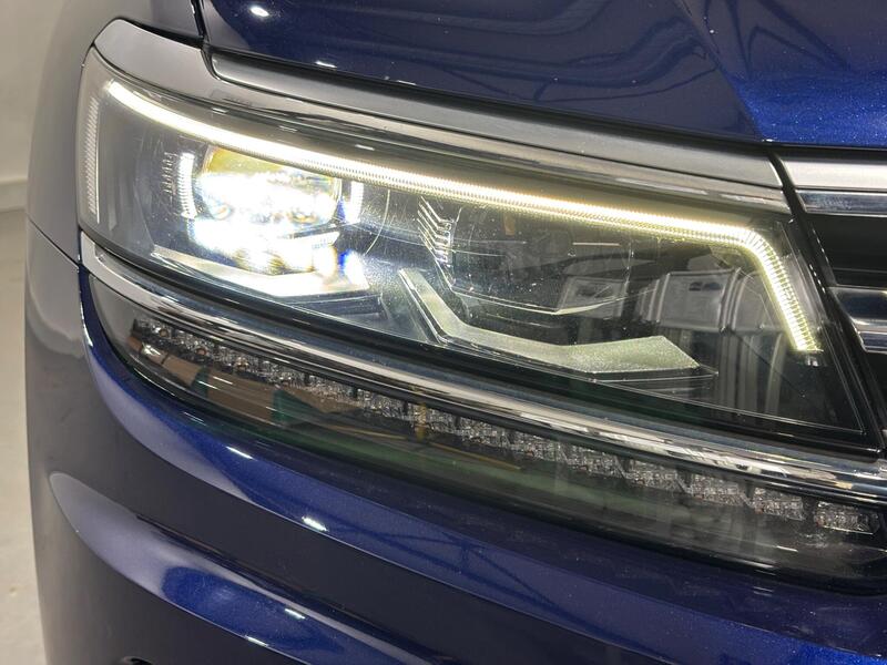 043febbb9492440aa7d7fca11af822e5