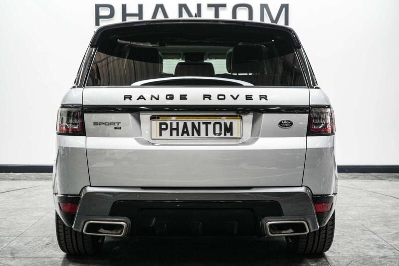 Land Rover Range Rover Sport view 4