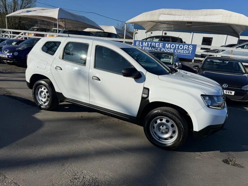 Dacia Duster view 7