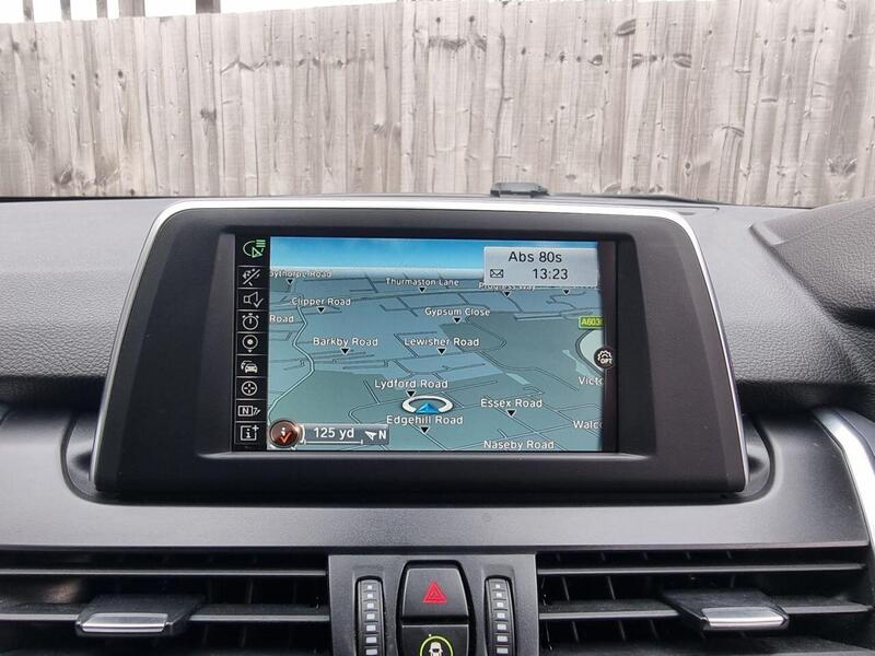 BMW 2 Series view 3