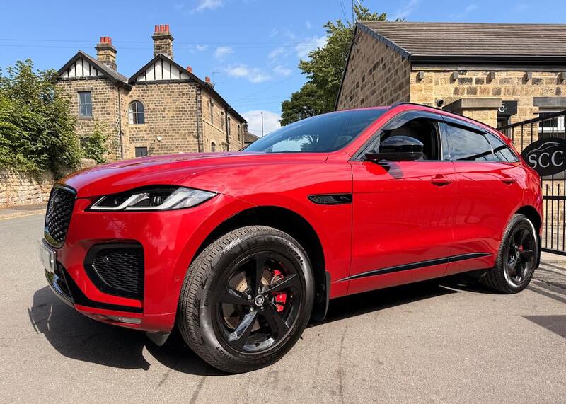 Jaguar F-Pace view 6