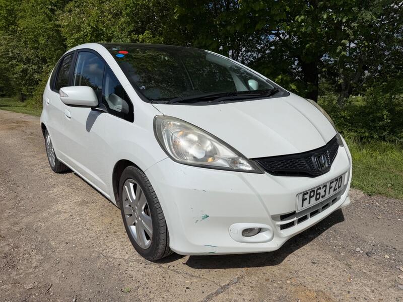 2013 Honda Jazz 1.4 i-VTEC EX Euro 5 5dr for sale at IHK Enterprise West Sussex