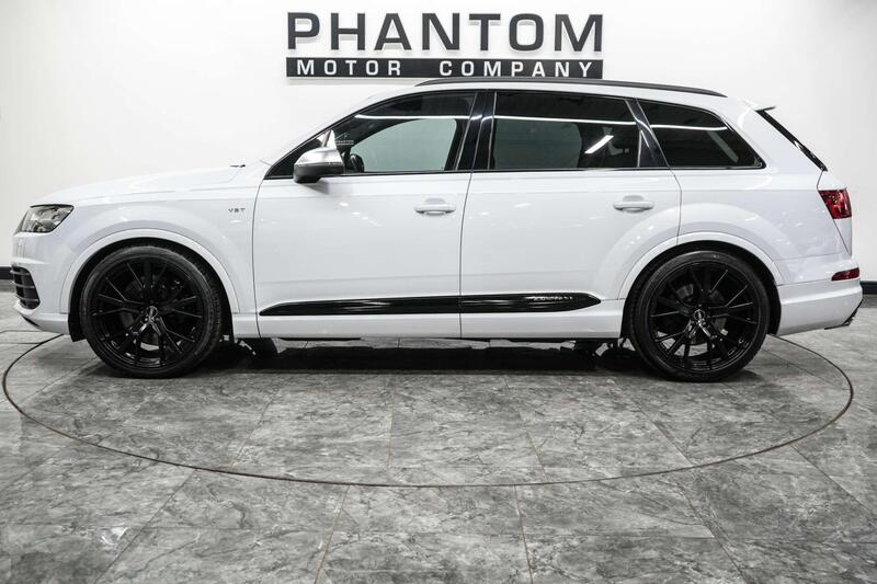 Audi Audi SQ7 view 3