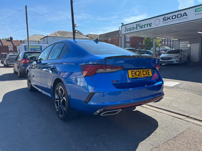 Skoda Octavia view 6