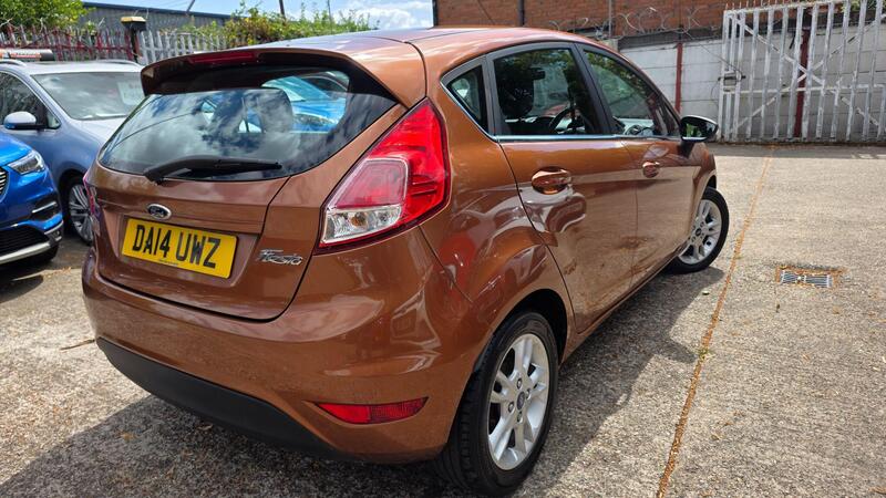 Ford Fiesta view 3