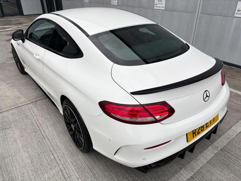 Mercedes-Benz C Class view 5