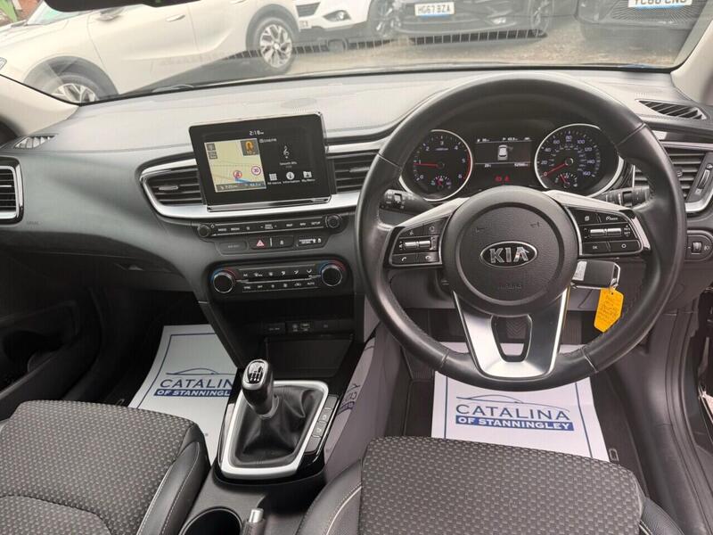 Kia Ceed view 4