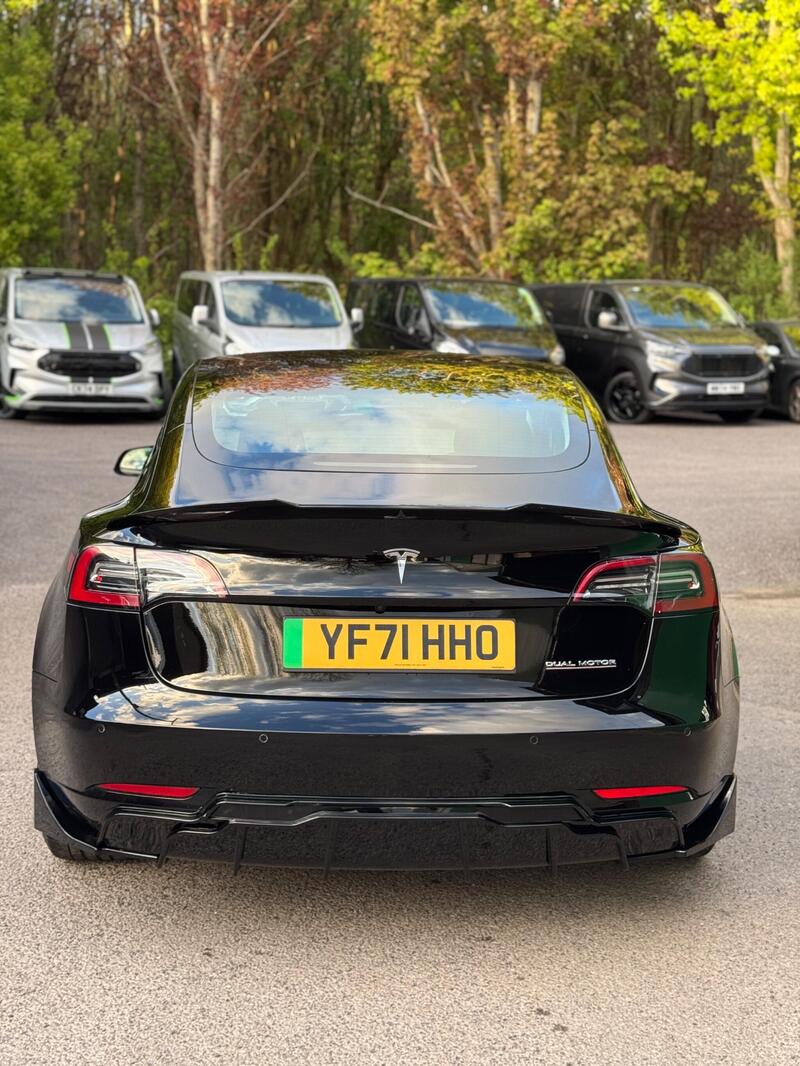 2021 Tesla Model 3 - exterior
