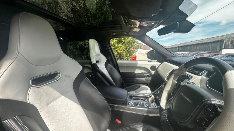 2019 Land Rover Range Rover Sport — photo 17