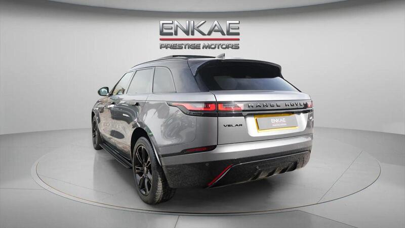 Land Rover Range Rover Velar view 6