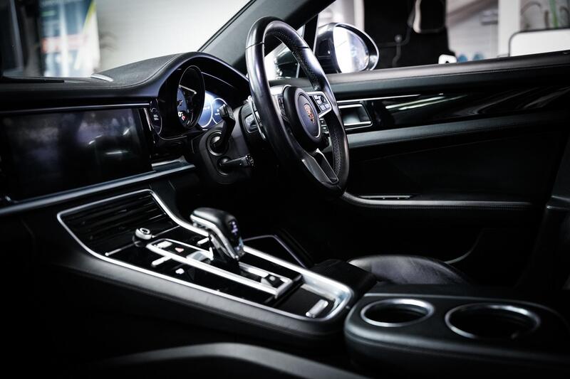 Porsche Panamera view 3