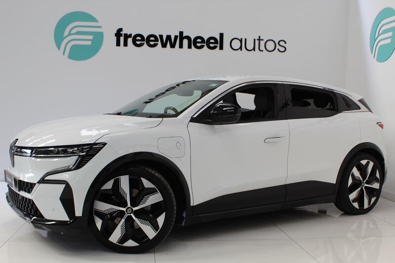 2023 Renault Megane E-Tech in White — image 1 of 5